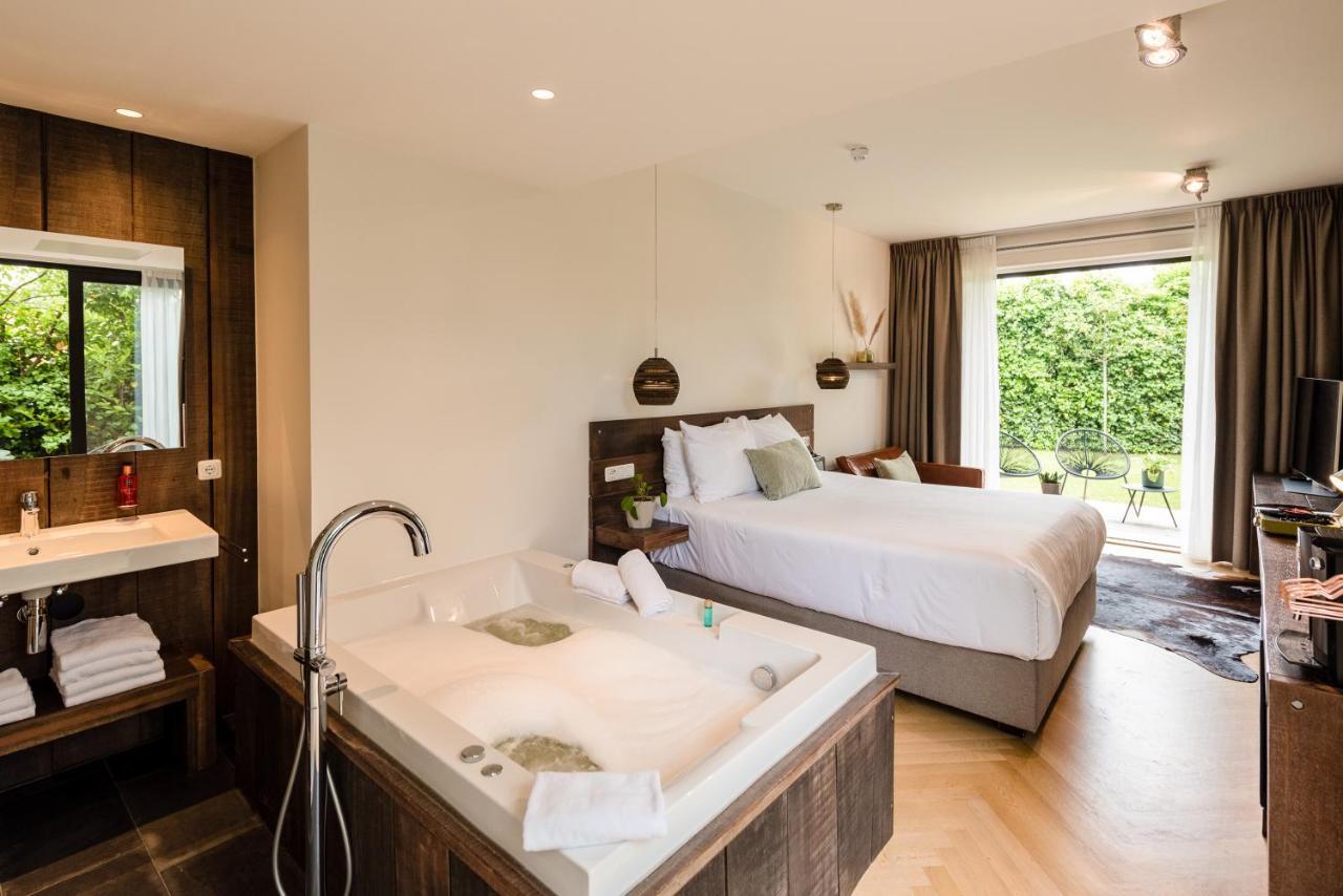 Van Heeckeren Hotel Nes  Dış mekan fotoğraf